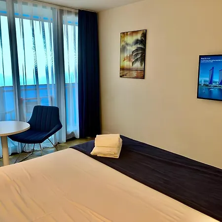 Panorama Orbi City Aparthotel Batumi Exterior photo